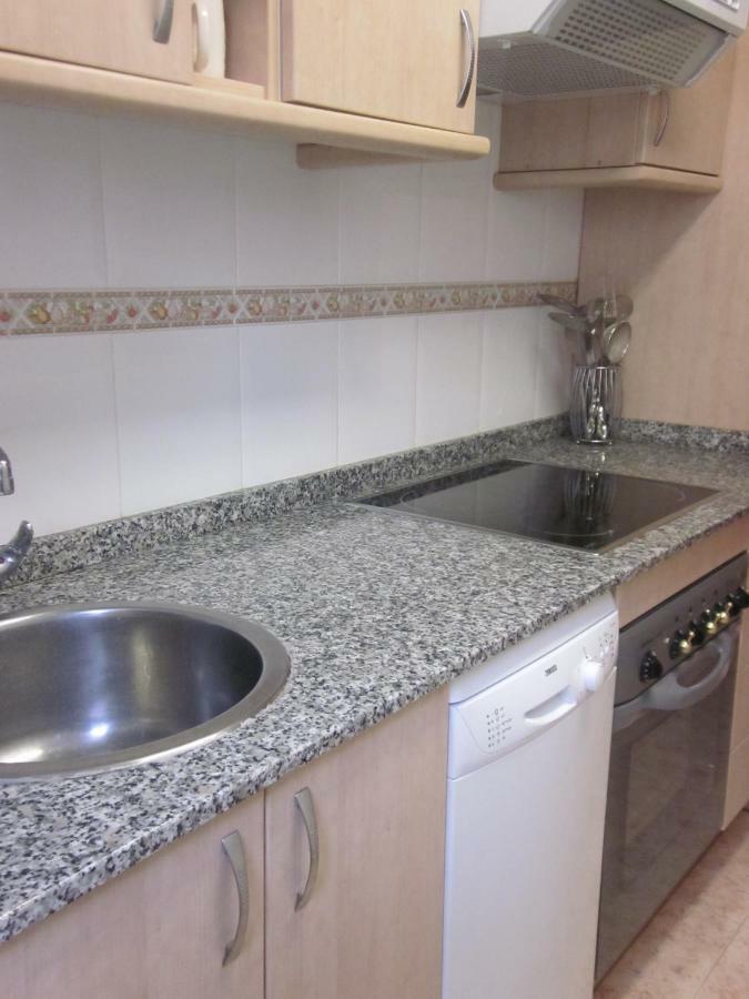 Ea Playa Montana45'Guggemhein A 200M Andando Playa Y Del Centro Pueblo Apartment Ea Luaran gambar