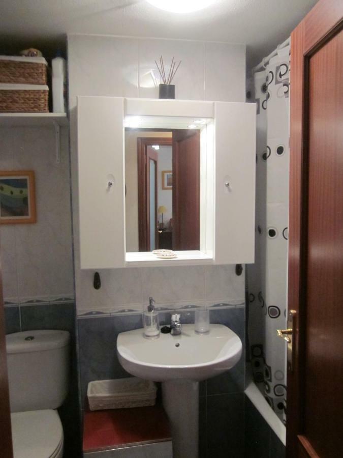 Ea Playa Montana45'Guggemhein A 200M Andando Playa Y Del Centro Pueblo Apartment Ea Luaran gambar
