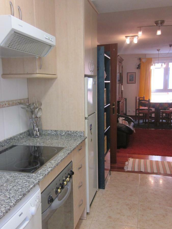 Ea Playa Montana45'Guggemhein A 200M Andando Playa Y Del Centro Pueblo Apartment Ea Luaran gambar